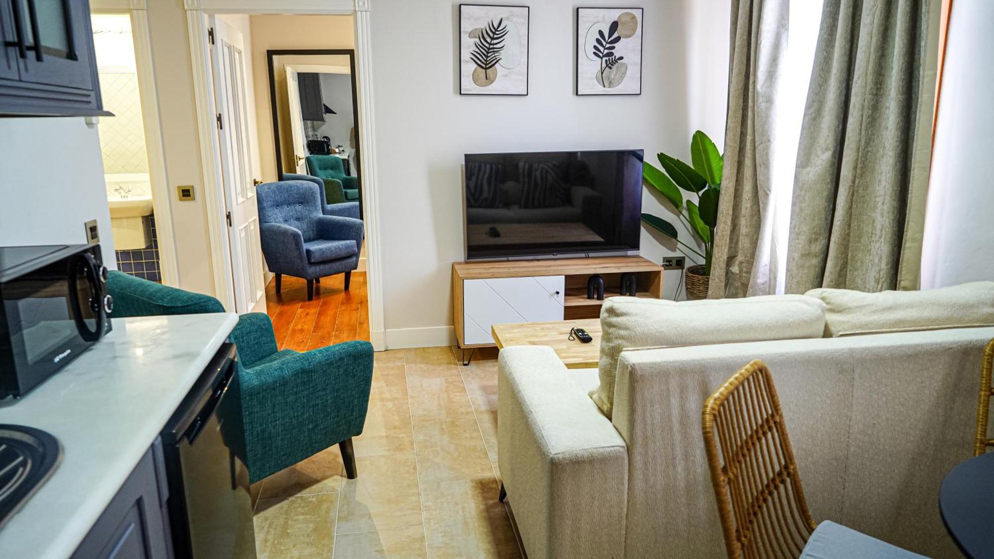 Apartamentos Puente Romano Suites Mérida Kültér fotó