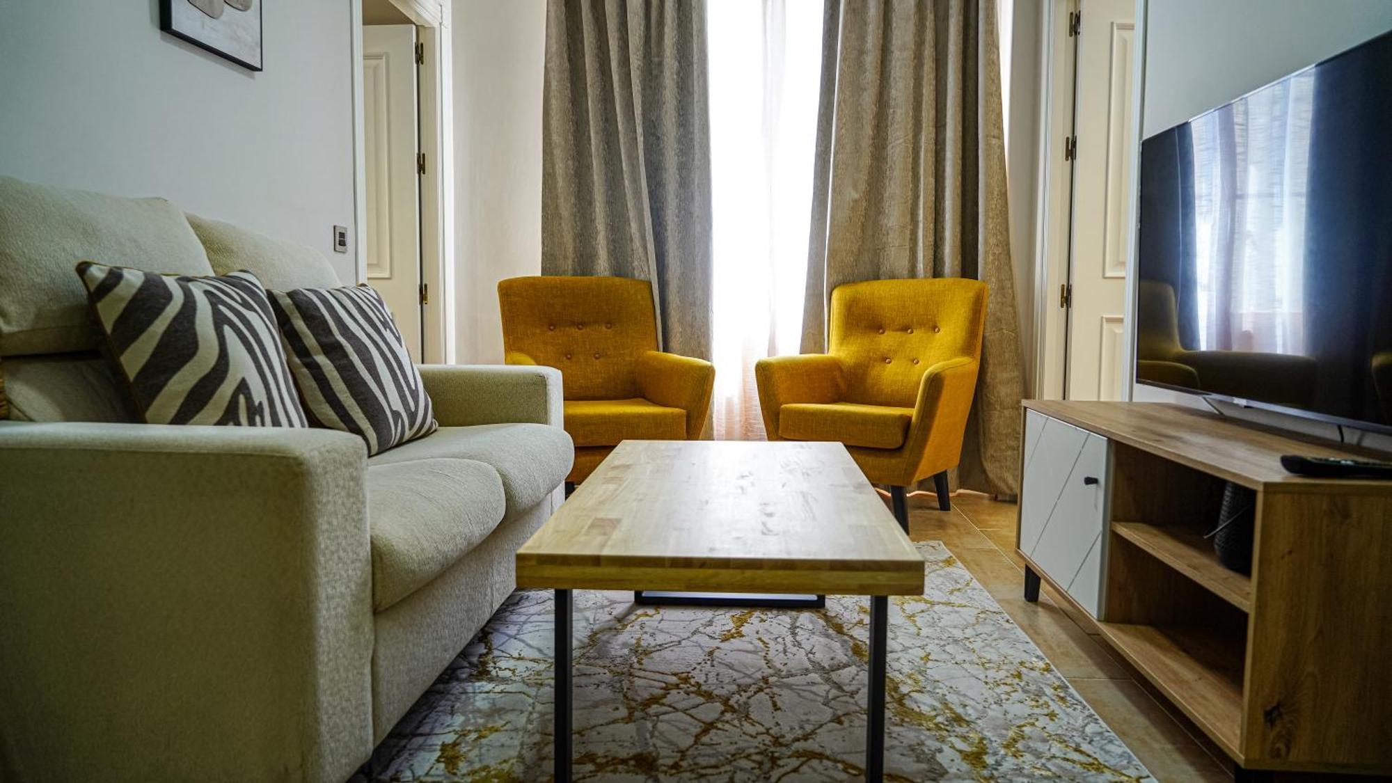 Apartamentos Puente Romano Suites Mérida Kültér fotó
